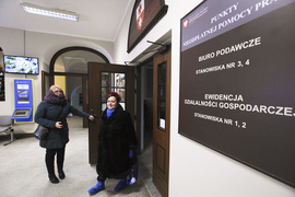 Urzędnicy uciekli z ratusza