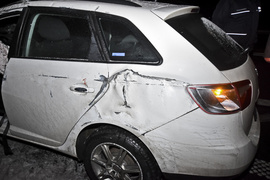 Trasa S22: Toyota i seat uderzyły w łosia