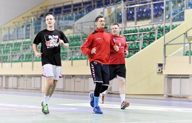 Meblarze wznowili treningi
