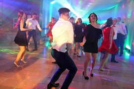 Studniówka w starym stylu