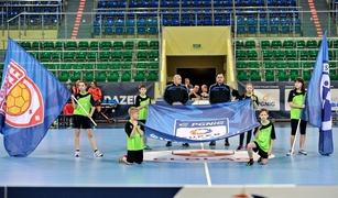 Stal minimalnie lepsza od Wójcika (piłka ręczna)