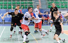 Meblarze znów słabsi tylko o jedną bramkę (piłka ręczna)