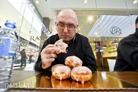 Zjeść górę pączków