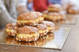 Zjeść górę pączków