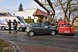 Niebezpieczny wyjazd na Legionów, mieszkańcy proszą o pomoc