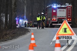 Kierowca golfa zginął na drodze do Tolkmicka