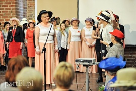 Dzień Kobiet pod znakiem kapelusza