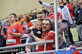 Sześć bramek zaliczki Kram Startu (piłka ręczna)