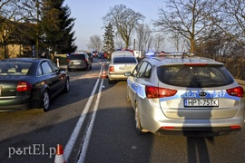 Zderzyły się auta, ucierpiał... rowerzysta