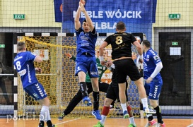 Chrobry dobił Meblarzy (piłka ręczna)