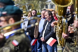 Coś musi nas jednoczyć