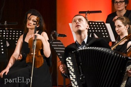 Trzech sympatycznych muzyków i ich akordeony