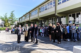 Ten plac był szkole potrzebny