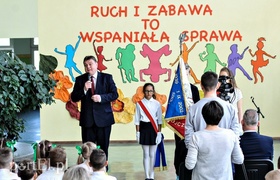 Ten plac był szkole potrzebny