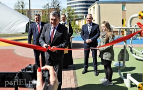 Ten plac był szkole potrzebny