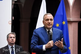 O samorządach, 500 + i prężeniu muskułów