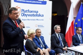 O samorządach, 500 + i prężeniu muskułów