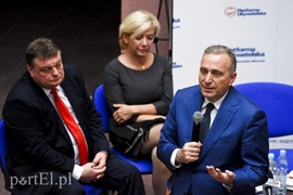 O samorządach, 500 + i prężeniu muskułów