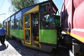 Na Grunwaldzkiej ciężarówka zderzyła się z tramwajem