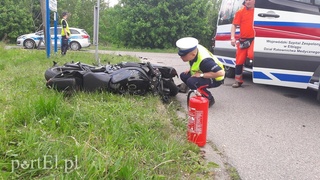 Motocyklista zderzył się z ciężarówką, zmarł w szpitalu