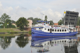 Popłyń statkiem w piękny rejs