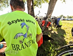 Jadą na rowerach dookoła świata