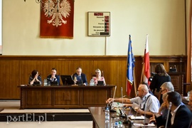 Nadzwyczajnie krótka sesja