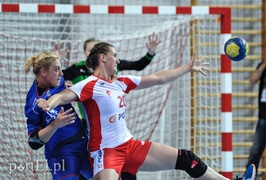 Elblążanie kibicowali Polkom w Koszalinie. Cztery bramki piłkarki Startu