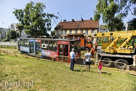 Tramwaj wypadł z torów