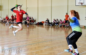 Młode szczypiornistki walczą o medale