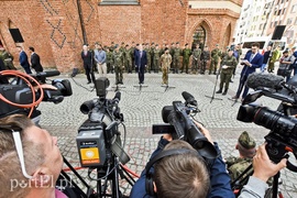 Elbląg powitał Wielonarodową Dywizję Północny-Wschód. \"To żelazna pięść\"