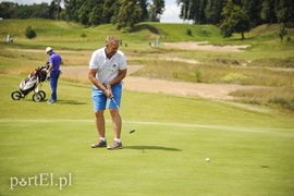 Uderzali kijem w szczytnym celu