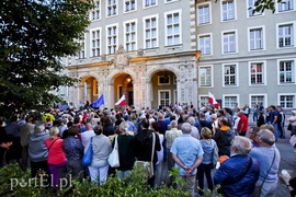 Kolejny protest przed sądem