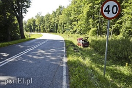 Uderzył w auto, którym jechał poszukiwany przez policję