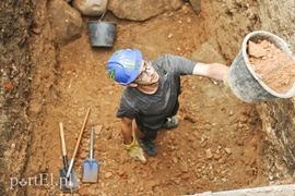 Po legendarnym tunelu nie ma na razie śladu