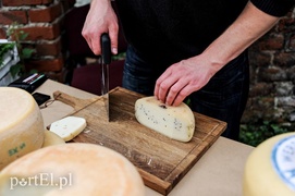 Biblioteka serem pachnąca