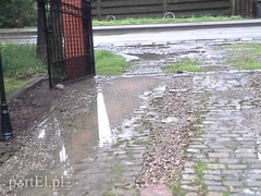 Woda zaogniła problem