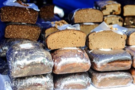 Chleb smakuje nawet w deszczu