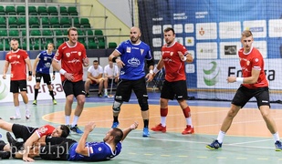 Meblarze inkasują trzy punkty! (piłka ręczna)