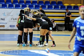 Emocji nie brakowało, ale trzy punkty zostały w Gdyni (piłka ręczna)