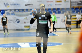 Emocji nie brakowało, ale trzy punkty zostały w Gdyni (piłka ręczna)