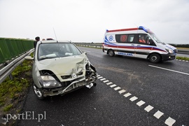 Kolizja przy holowaniu na S7 Kolizja przy holowaniu na S7