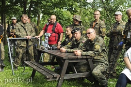 Szukają skarbów na „Słonecznym Wzgórzu” Szukają skarbów na „Słonecznym Wzgórzu”