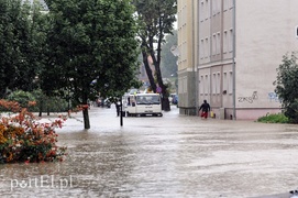 Elbląg i region walczą z powodzią. Najgorzej jest na Związku Jaszczurczego (aktualizacja z godz. 15.30)