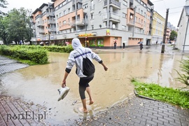 Wojsko też pomaga w walce z wodą (aktualizacja z godz. 22)