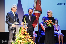 Od 70 lat uczą ekonomii