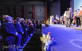 Od 70 lat uczą ekonomii