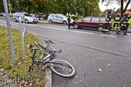Wypadek na Mickiewicza. Rowerzysta zmarł...