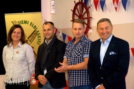 Kajakarze idą jak burza