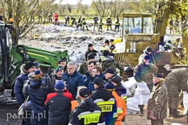 Jezioro Druzno. Czy wał wytrzyma?